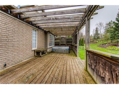 811 Creekside Drive, Waterloo, ON - Outdoor With Deck Patio Veranda With Exterior
