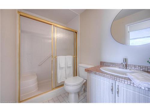 314-55 Blue Springs Drive, Waterloo, ON - Indoor Photo Showing Bathroom