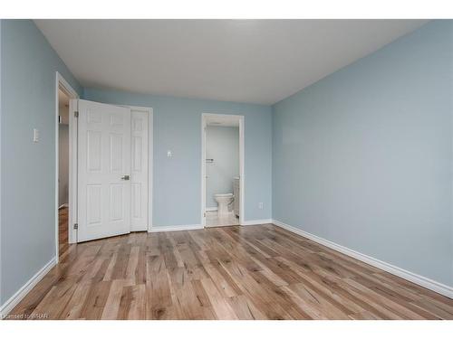 1-108 Woodlawn Road E, Guelph, ON - Indoor Photo Showing Other Room