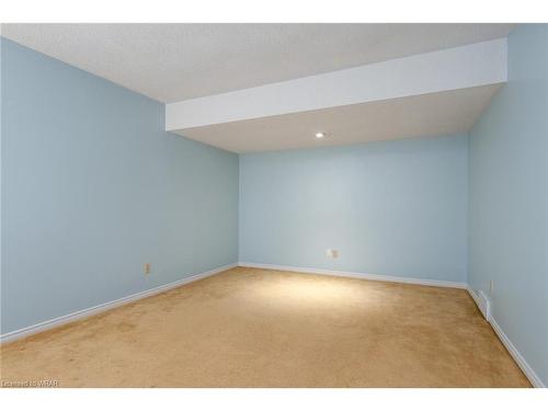 1-108 Woodlawn Road E, Guelph, ON - Indoor Photo Showing Other Room