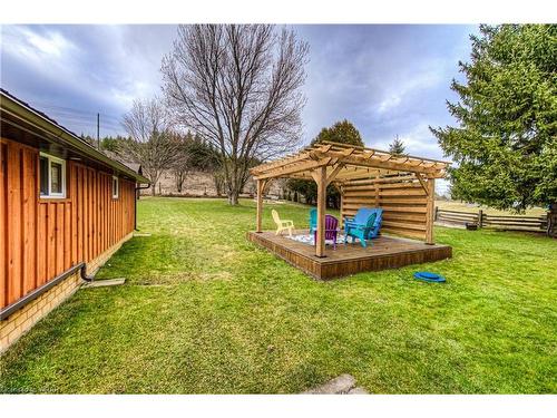 8008 7 Highway, Guelph/Eramosa, ON - Outdoor With Backyard