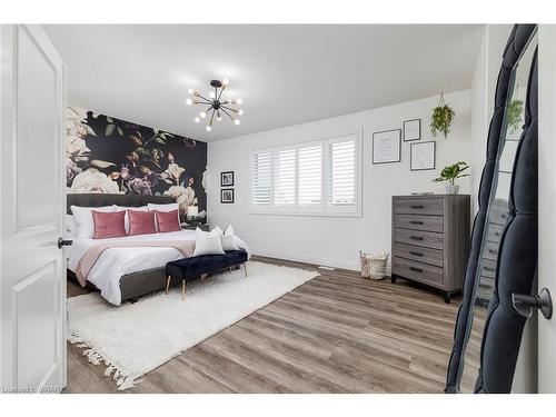 675 Conners Drive, Listowel, ON - Indoor Photo Showing Bedroom