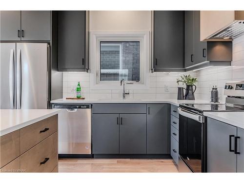 695 Benninger Drive, Kitchener, ON - Indoor Photo Showing Kitchen With Upgraded Kitchen