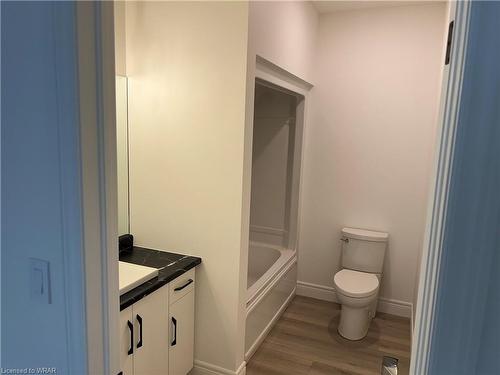 Upper Level-207 Arden Crescent Crescent, Mitchell, ON - Indoor Photo Showing Bathroom