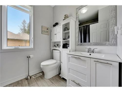 191 #53 Highway, Cathcart, ON - Indoor Photo Showing Bathroom