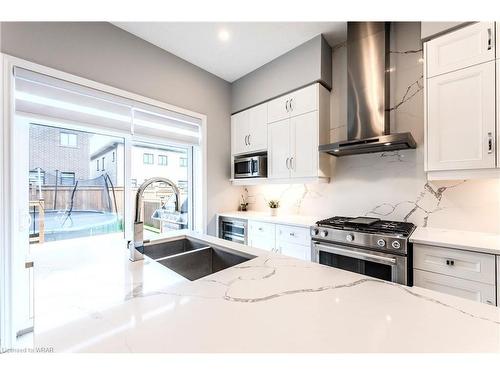 55 Spachman Street Street, Kitchener, ON - Indoor Photo Showing Kitchen With Double Sink With Upgraded Kitchen