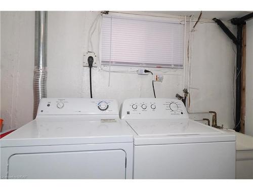 46 Forest Road, Cambridge, ON - Indoor Photo Showing Laundry Room