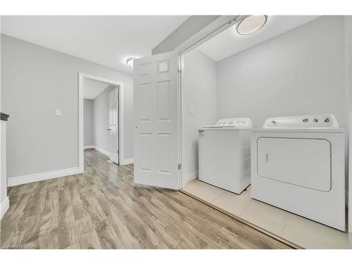 1177 Caen Avenue, Woodstock, ON - Indoor Photo Showing Laundry Room