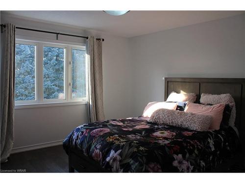27 Stillwater Street, Kitchener, ON - Indoor Photo Showing Bedroom