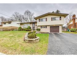 404 Forest Hill Drive  Kitchener, ON N2M 4H4