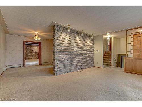 404 Forest Hill Drive, Kitchener, ON - Indoor Photo Showing Other Room