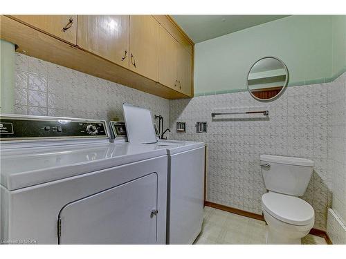 404 Forest Hill Drive, Kitchener, ON - Indoor Photo Showing Laundry Room
