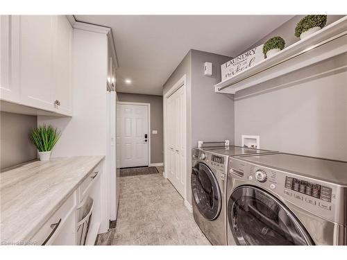 210 Krotz Street W, Listowel, ON - Indoor Photo Showing Laundry Room