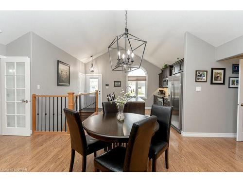 8447 Keith Street, Lambton Shores, ON - Indoor Photo Showing Dining Room