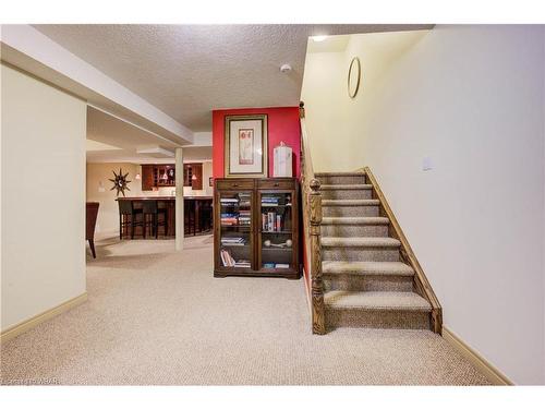 460 Drake Circle, Waterloo, ON - Indoor Photo Showing Other Room