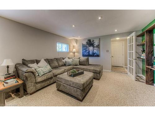 591 Glendene Crescent, Waterloo, ON - Indoor Photo Showing Living Room