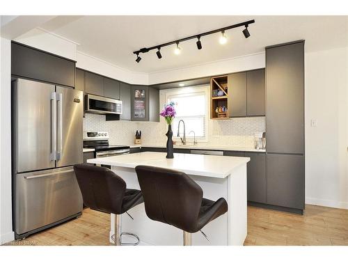 46 Dahlia Street, Kitchener, ON - Indoor Photo Showing Kitchen With Upgraded Kitchen