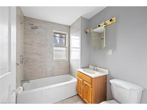 3765-3767 Peter Street, Windsor, ON - Indoor Photo Showing Bathroom