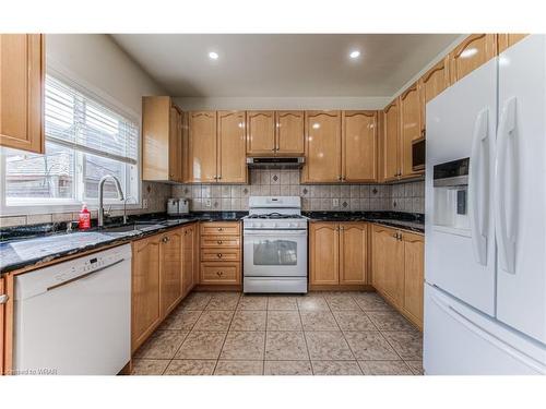 55 Southridge Drive, Kitchener, ON - Indoor Photo Showing Kitchen