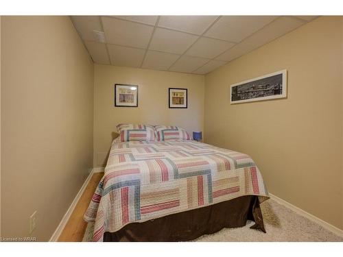 397 The Country Way, Kitchener, ON - Indoor Photo Showing Bedroom