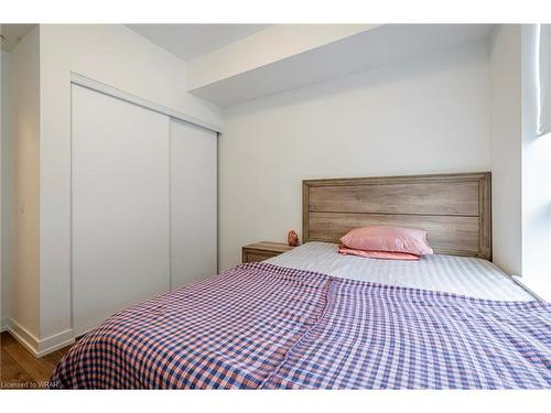 304-251 Northfield Drive E, Waterloo, ON - Indoor Photo Showing Bedroom