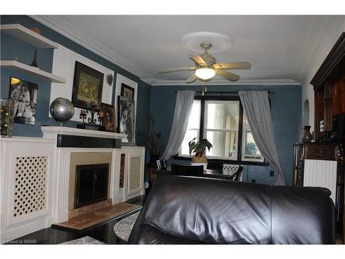 287 Courtland Avenue E, Kitchener, ON - Indoor With Fireplace