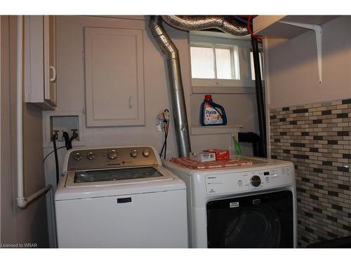 287 Courtland Avenue E, Kitchener, ON - Indoor Photo Showing Laundry Room