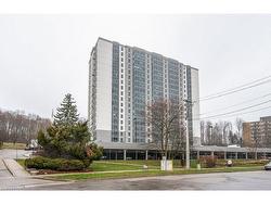 114-55 Green Valley Drive  Kitchener, ON N2P 1Z6