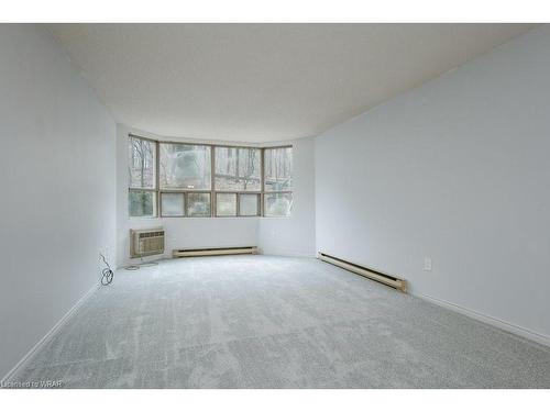 114-55 Green Valley Drive, Kitchener, ON - Indoor Photo Showing Other Room