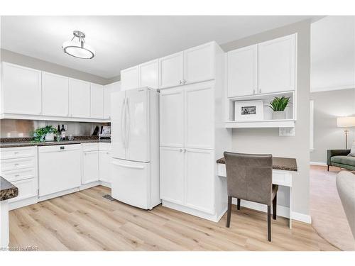 390 Krug Street, Kitchener, ON - Indoor Photo Showing Kitchen