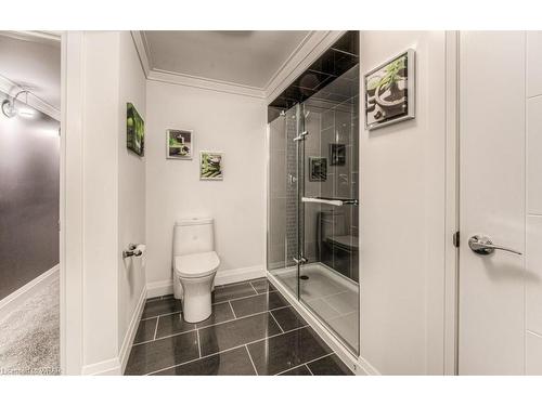 27 Upper Mercer Street, Kitchener, ON - Indoor Photo Showing Bathroom