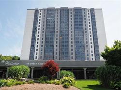 110-55 Green Valley Drive  Kitchener, ON N2P 1Z6