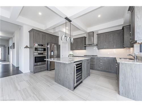 321 Blair Creek Drive, Kitchener, ON - Indoor Photo Showing Kitchen With Upgraded Kitchen