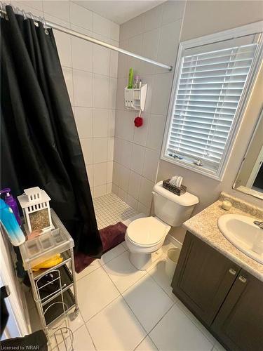 79 Meadowridge Street, Kitchener, ON - Indoor Photo Showing Bathroom