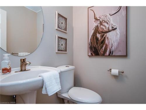 208 Ridgemere Court, Kitchener, ON - Indoor Photo Showing Bathroom
