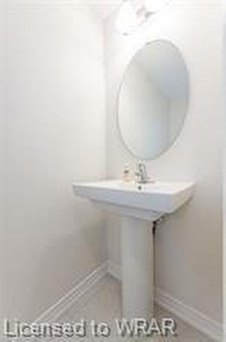 64 Gloria Street Street, Kitchener, ON - Indoor Photo Showing Bathroom