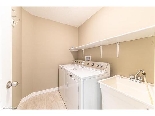 1456 Dunkirk Avenue, Woodstock, ON - Indoor Photo Showing Laundry Room