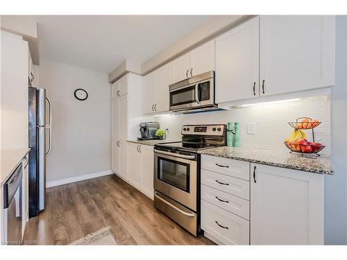 114 Daylily Lane, Kitchener, ON - Indoor Photo Showing Kitchen With Upgraded Kitchen