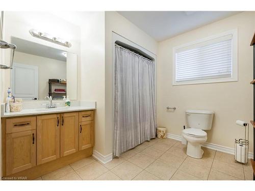 99 Riehm Street, Kitchener, ON - Indoor Photo Showing Bathroom