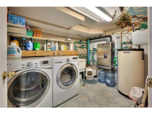 196 Rodney Street, Waterloo, ON - Indoor Photo Showing Laundry Room