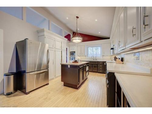110 Peel Street, West Montrose, ON - Indoor Photo Showing Kitchen With Upgraded Kitchen