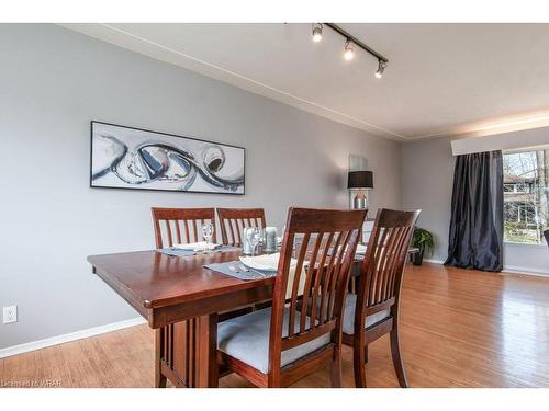 176 Greenbrook Drive, Kitchener, ON - Indoor Photo Showing Dining Room