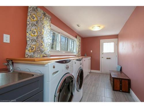 176 Greenbrook Drive, Kitchener, ON - Indoor Photo Showing Laundry Room
