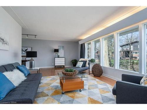 176 Greenbrook Drive, Kitchener, ON - Indoor Photo Showing Living Room