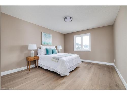 1080 Twamley Street W, Listowel, ON - Indoor Photo Showing Bedroom
