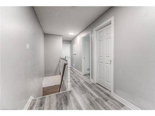 39 Hearthbridge Street, Kitchener, ON - Indoor Photo Showing Bedroom