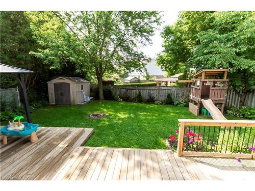 6 Bigham Crescent, Woodstock, ON - Outdoor With Deck Patio Veranda With Backyard