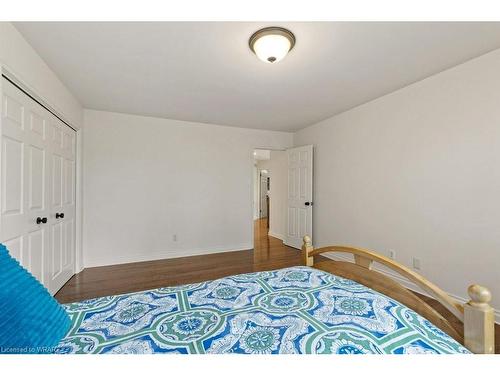 309 Bushwood Court, Waterloo, ON - Indoor Photo Showing Bedroom