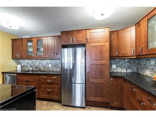 1402-75 Queen Street N, Hamilton, ON - Indoor Photo Showing Kitchen With Stainless Steel Kitchen