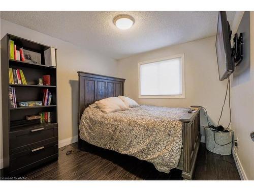50 Winding Way, Kitchener, ON - Indoor Photo Showing Bedroom